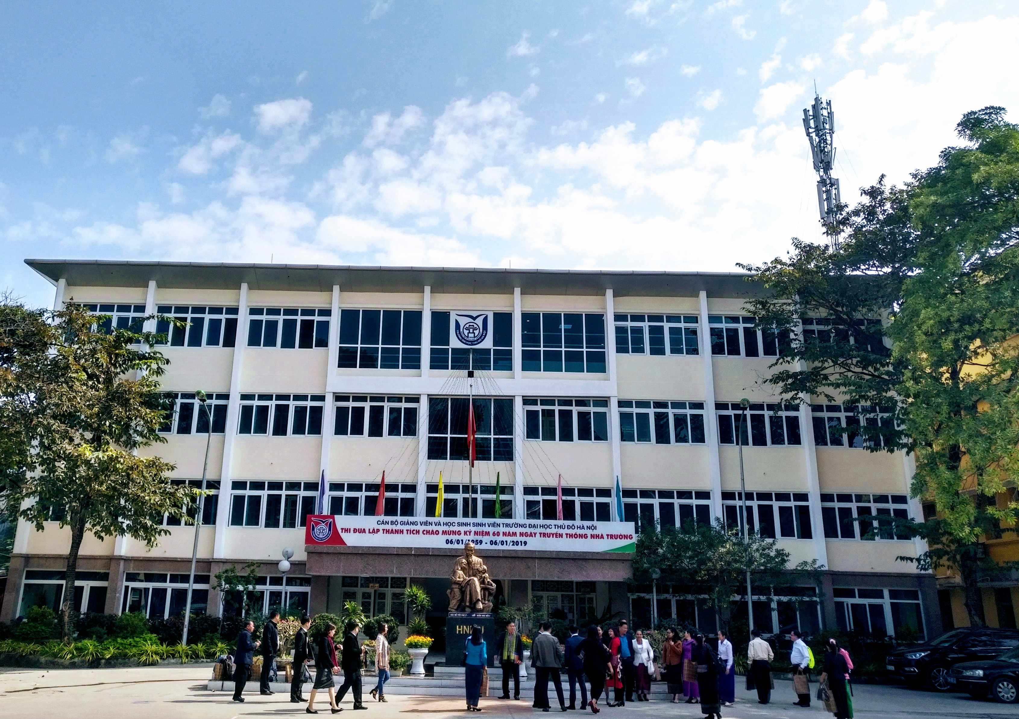  Mission, Vision and Quality Motto of Ha Noi Metropolitan University